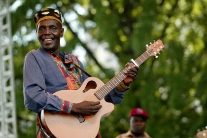 Oliver Mtukudzi