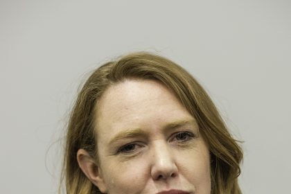 Paula Hawkins