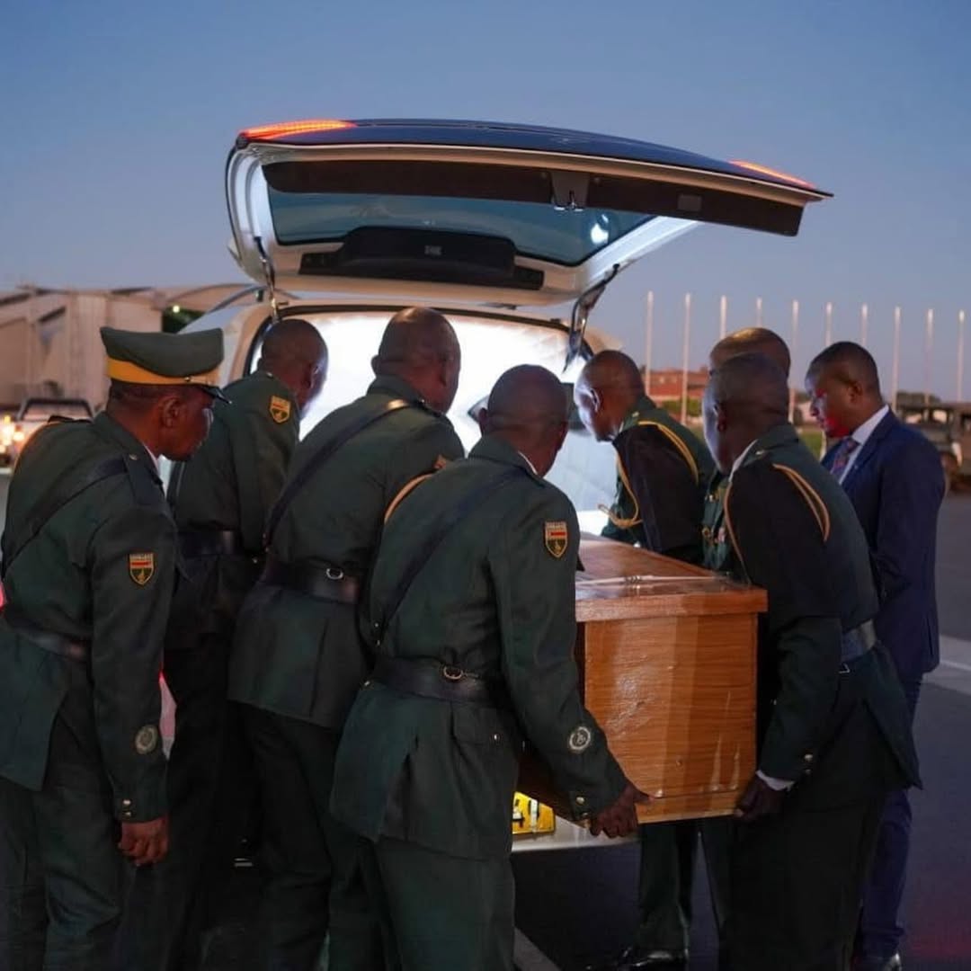 ZCupdates The late former Vice President Phelekezela Mpoko body has arrived in Zimbabwe from India where he passed away when he was seeking medical attention. His widow Amai Laurinda Mpoko 1